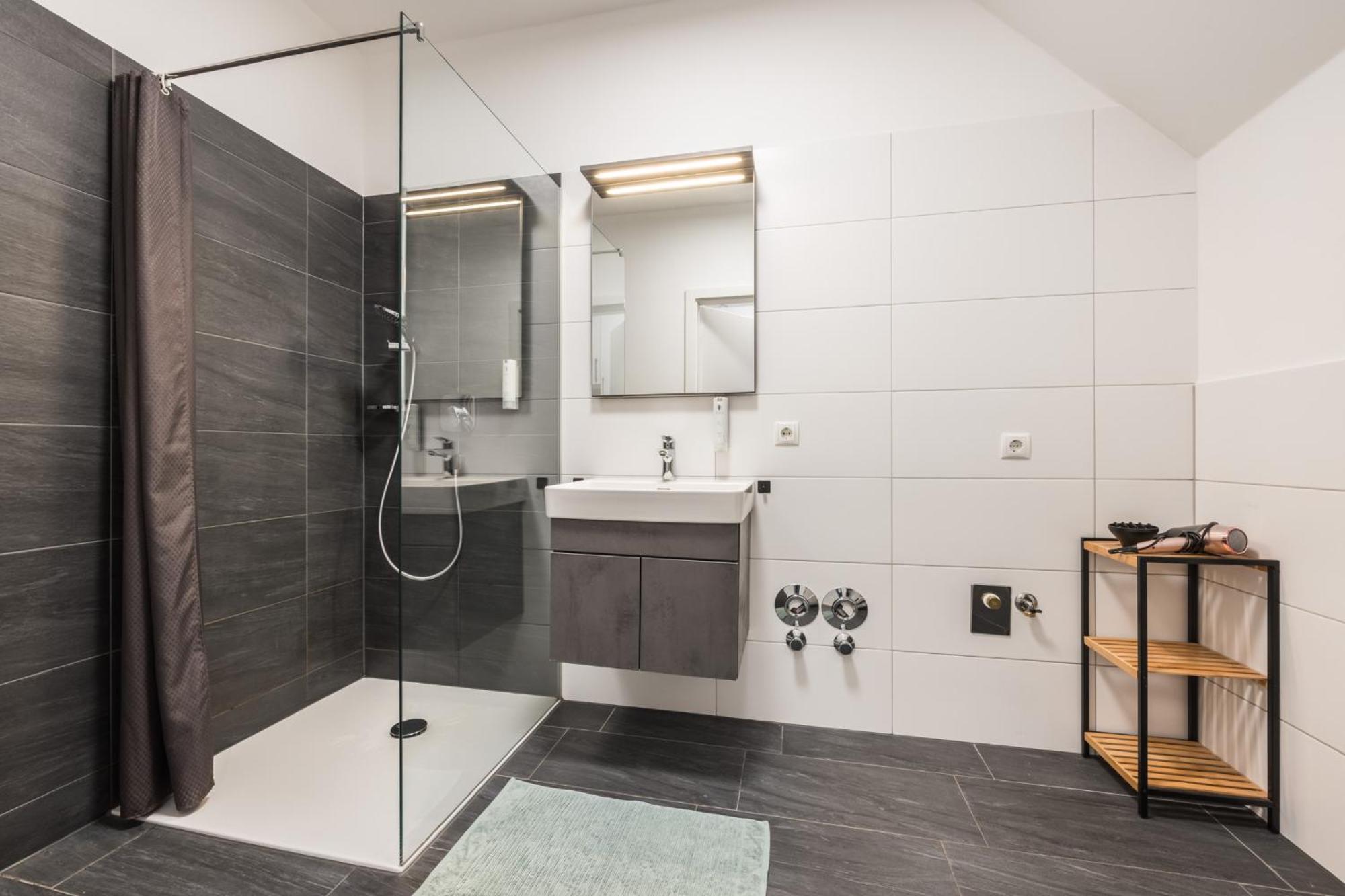 Myquartier Central City Suites 인스브루크 외부 사진