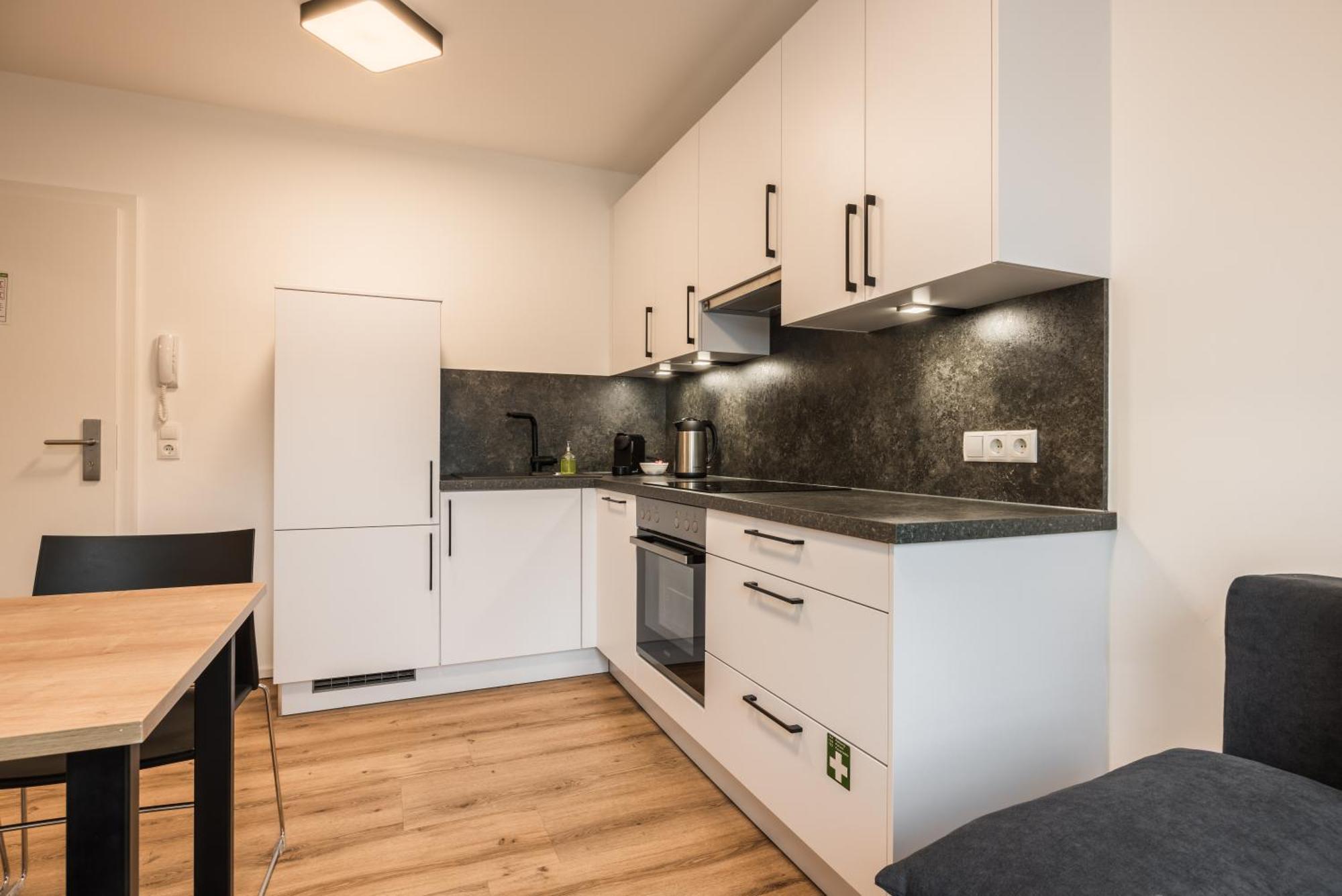 Myquartier Central City Suites 인스브루크 외부 사진